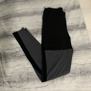 Nikki blackketter limited edition leggings